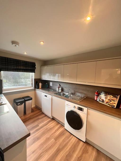 Gleneagles Apartment